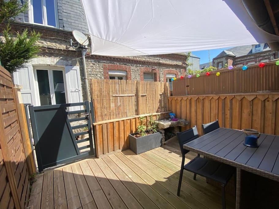 Yport, Maison De Pecheur Avec Jolie Terrasse. 外观 照片